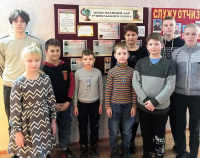 Много нужных на земле профессий.