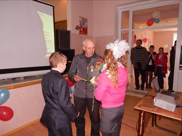 usherpe011.jpg usherpe011.jpg